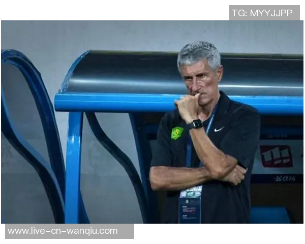 国安队员昨晚齐聚塞蒂恩住处送别情深意重温暖瞬间 国安队员昨晚齐聚塞蒂恩住处送别情深意重温暖瞬间