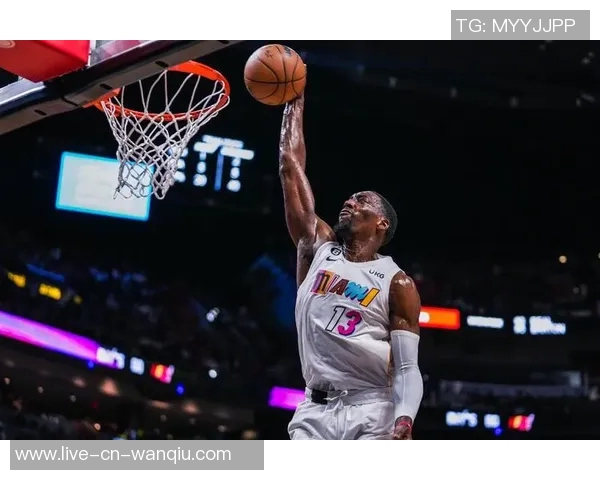 阿德巴约表现平平中途伤退11投仅4中贡献13分9篮板3助攻