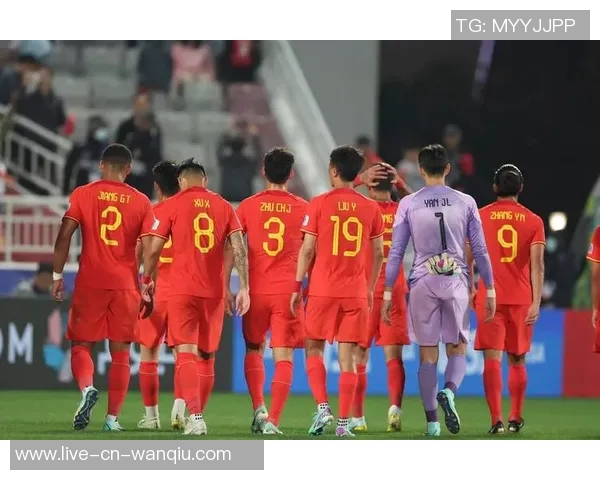 国足停摆与中超赛程割裂备战2030成黑色幽默的无奈现实