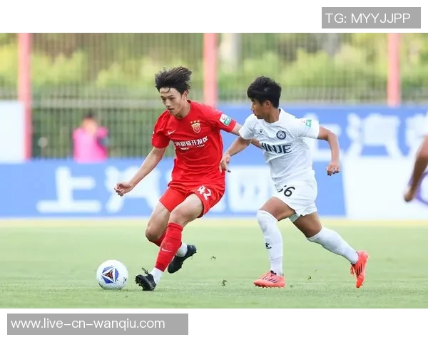 海港队实力欠缺引发关注球迷期待周末联赛表现提升