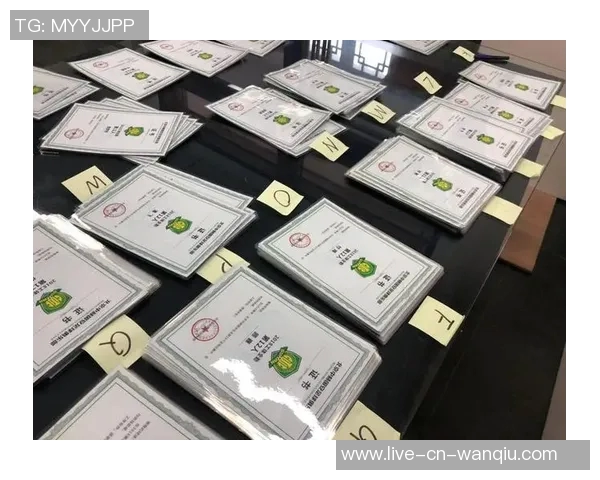 全勤球迷证书领取时间通知请于一月八日至一月十四日期间前来领取